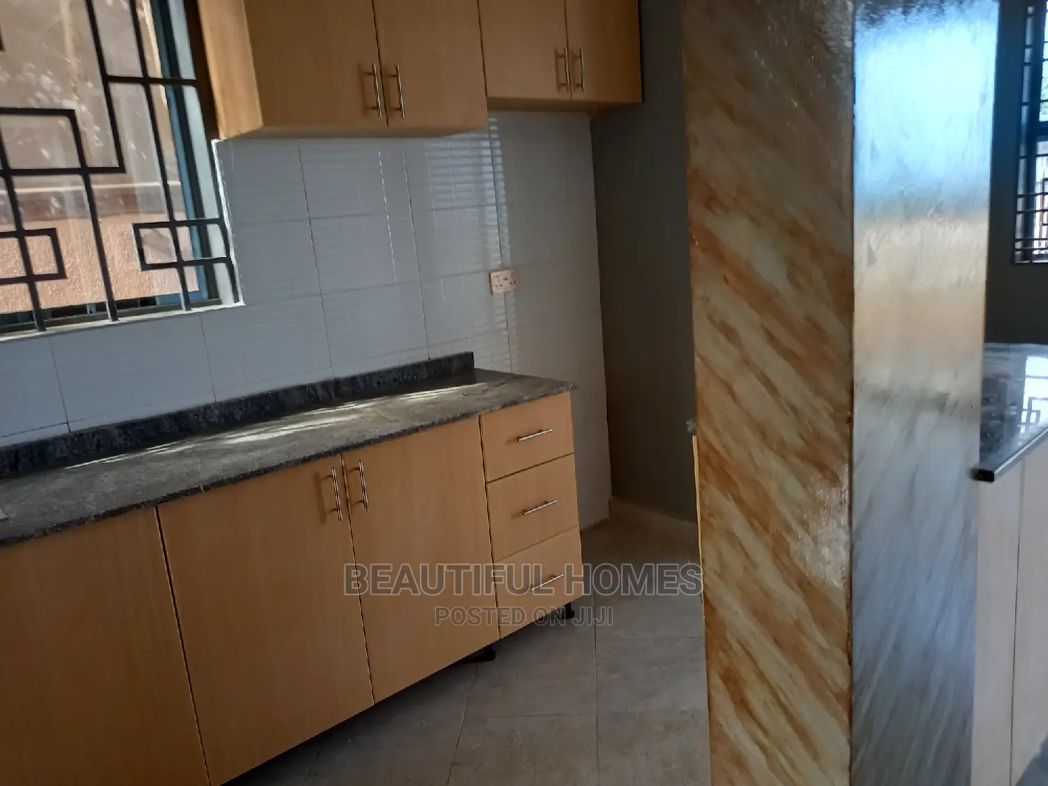 Furnished 2bdrm Apartment in Kisaasi, Central Division for Sale