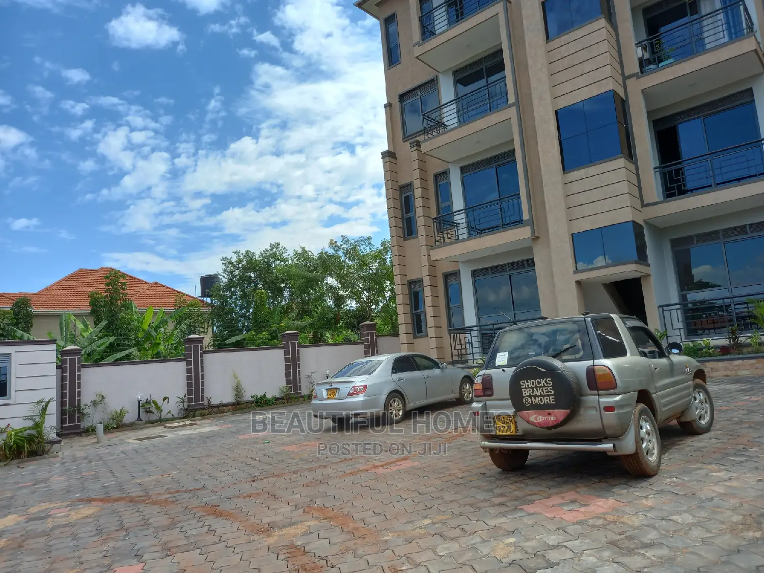 Furnished 2bdrm Block of Flats in Kisaasi, Nakawa for Sale