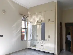 Furnished 2bdrm Block of Flats in Naalya, Central Division for Sale