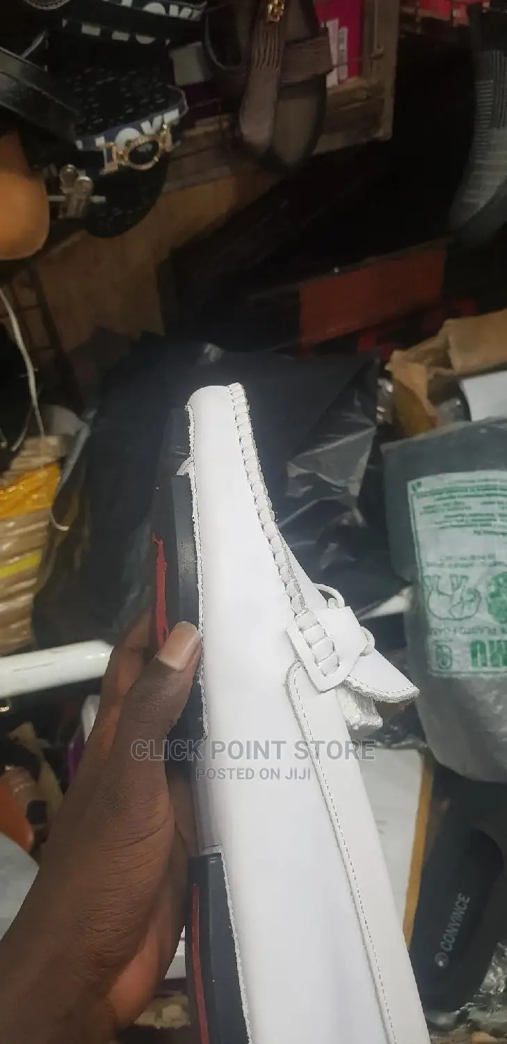 Designer's White Moccasins / Moccasins Shoes
