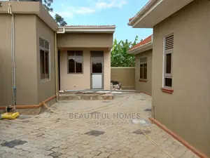 Furnished 4bdrm House in Kira for Sale