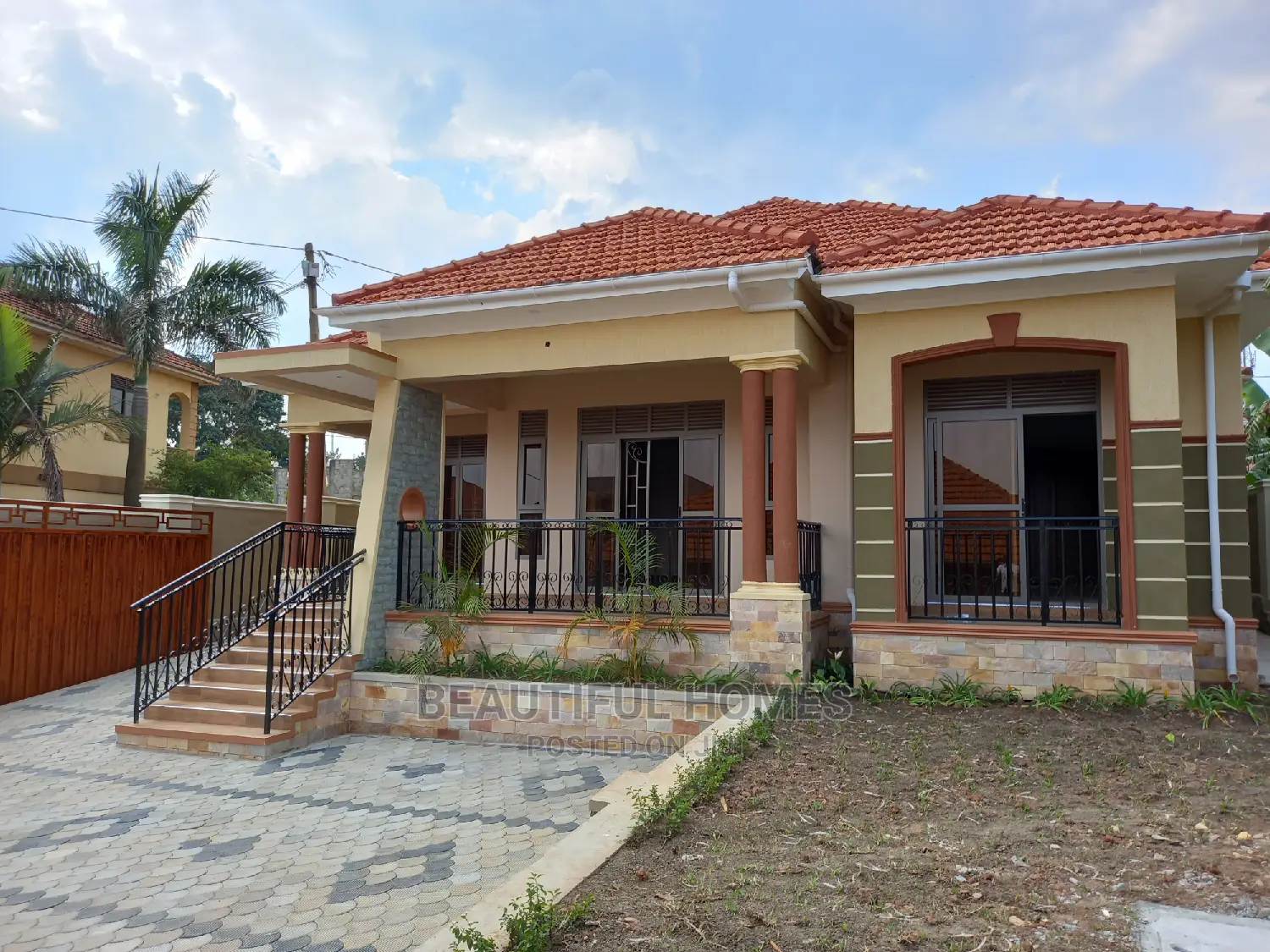 Furnished 4bdrm House in Kira for Sale