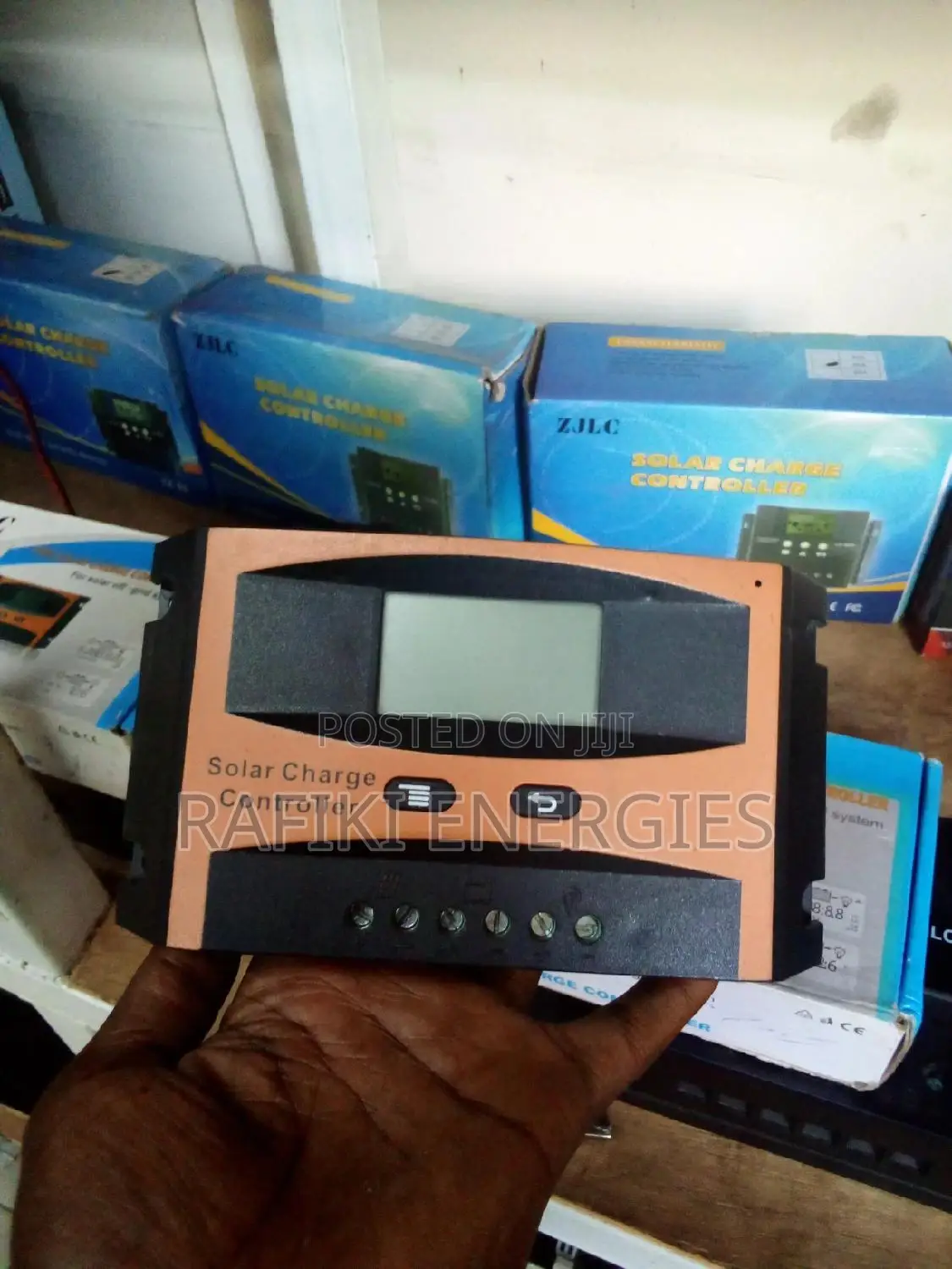 50A Charge Controller / Regulator