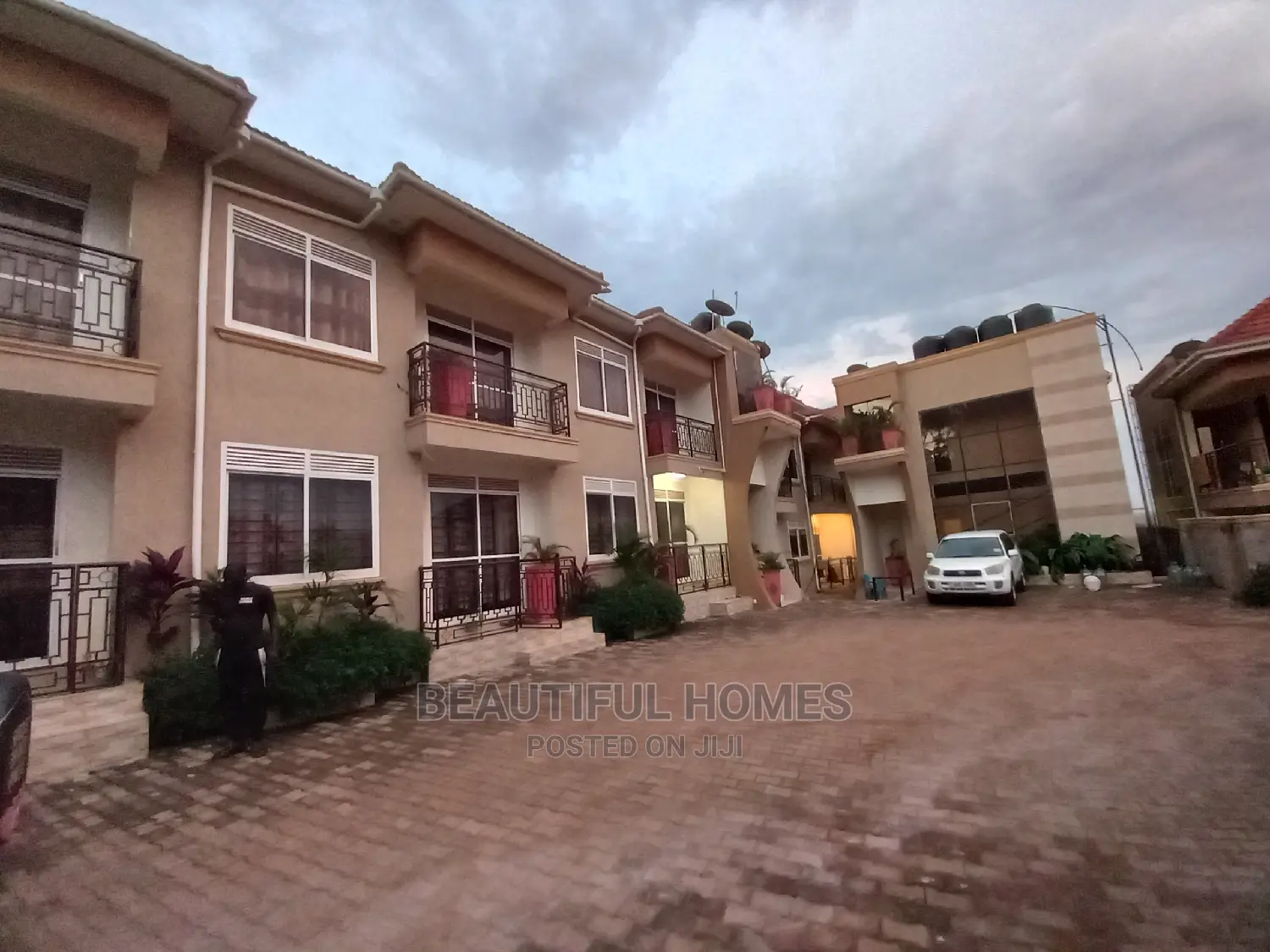 Furnished 2bdrm Apartment in Kisaasi, Central Division for Sale