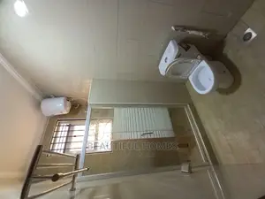 Furnished 2bdrm Block of Flats in Kisaasi, Central Division for Sale