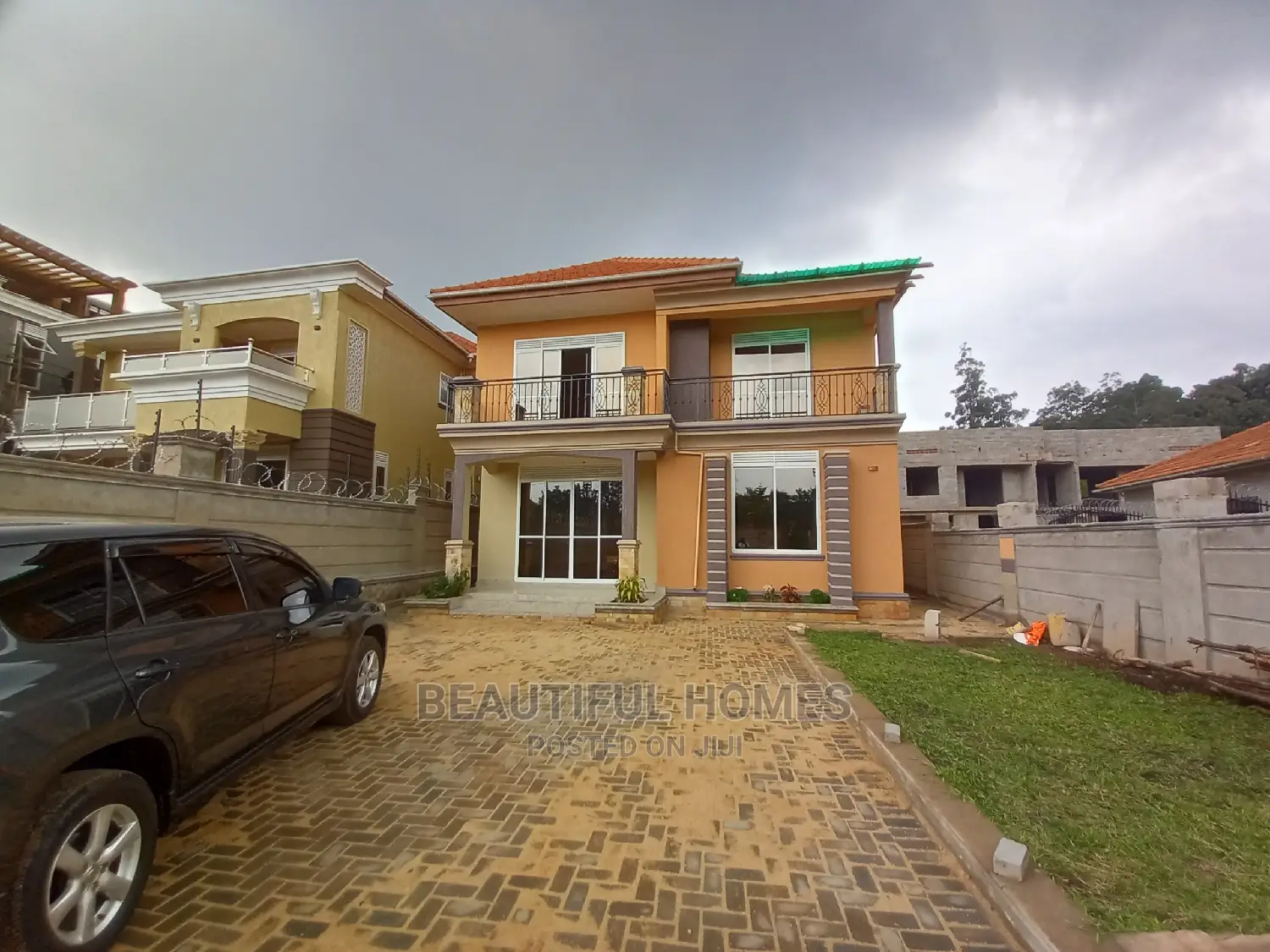 Furnished 4bdrm House in Kira Tarmack for Sale