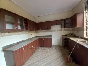 Furnished 4bdrm House in Kira Tarmack for Sale