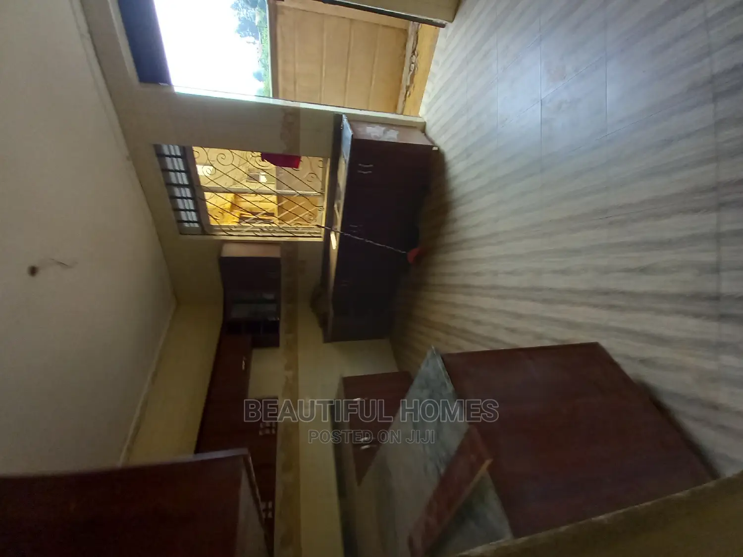 Furnished 4bdrm Mansion in Diplomat Village, Kira for Sale