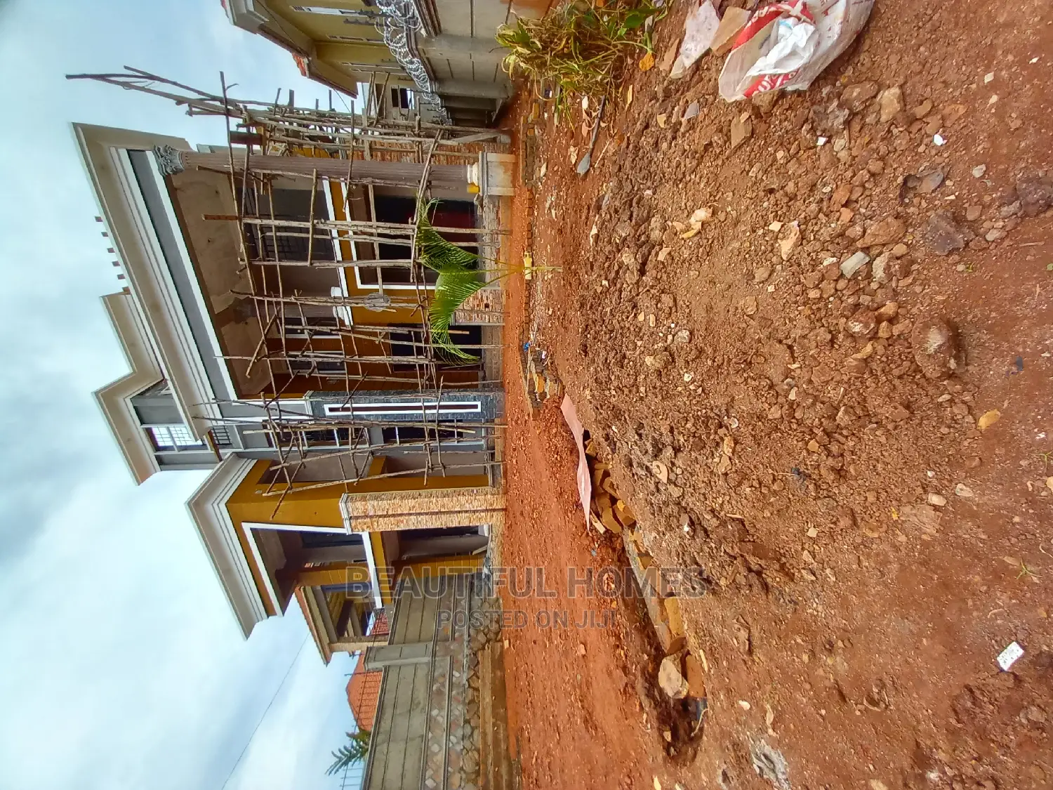 Furnished 5bdrm Maisonette in Gorgeous, Kira for Sale