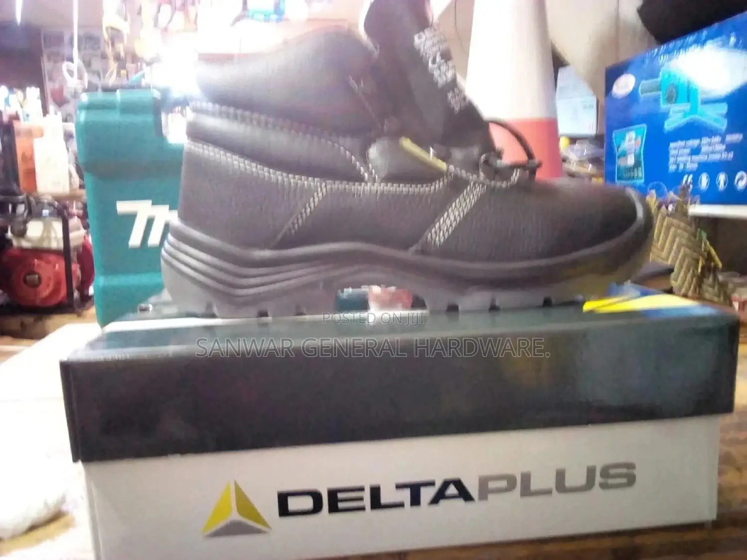 DELTA PLUS Safety Shoes.