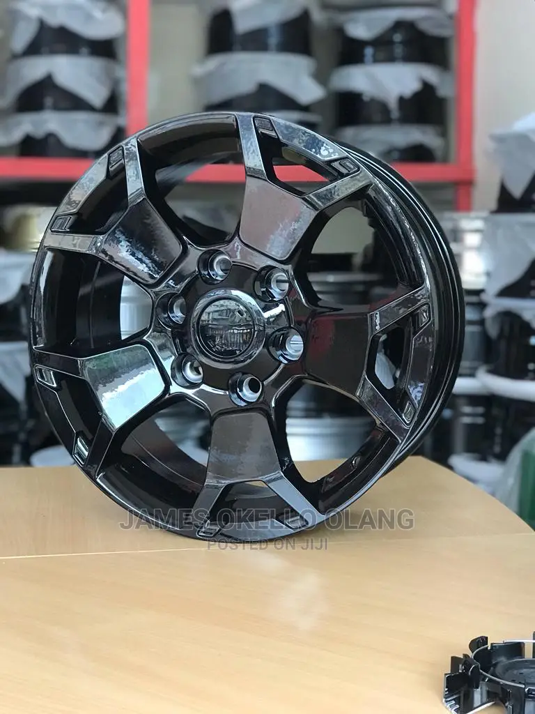 Black Hawk Sport Rims for Big Cars .