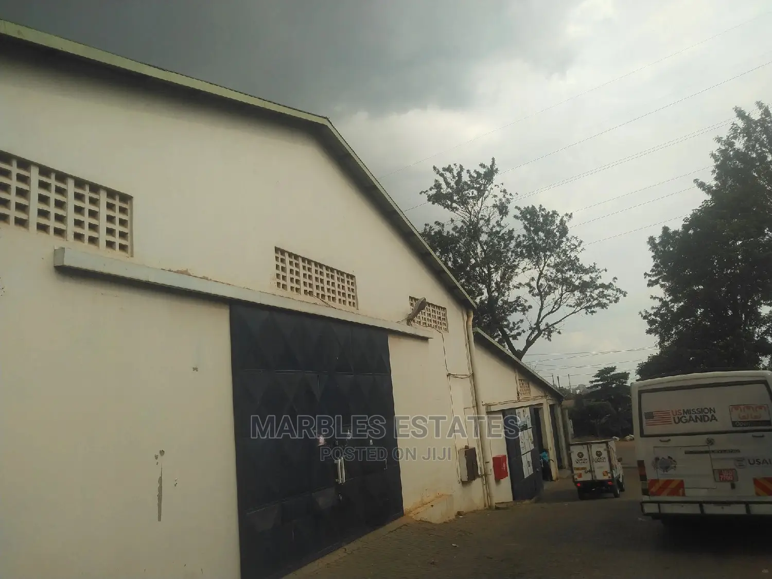 Warehouse for Rent Industrial Area 750 Square Meters