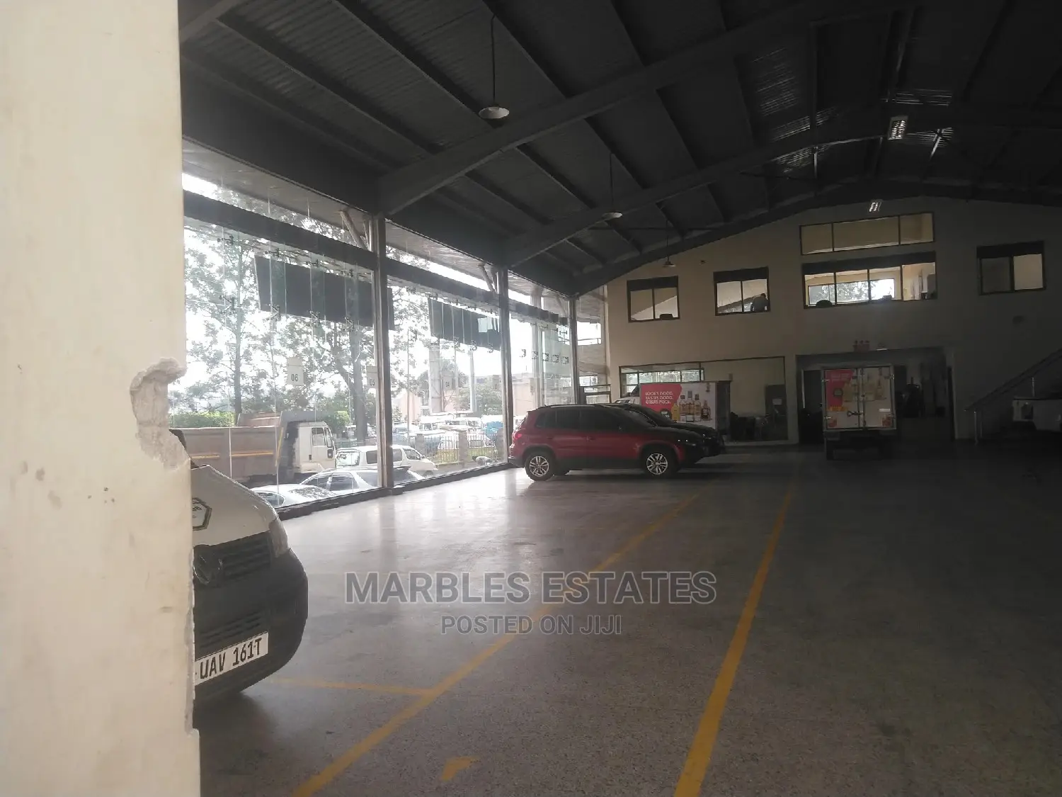 Warehouse for Rent Industrial Area 750 Square Meters