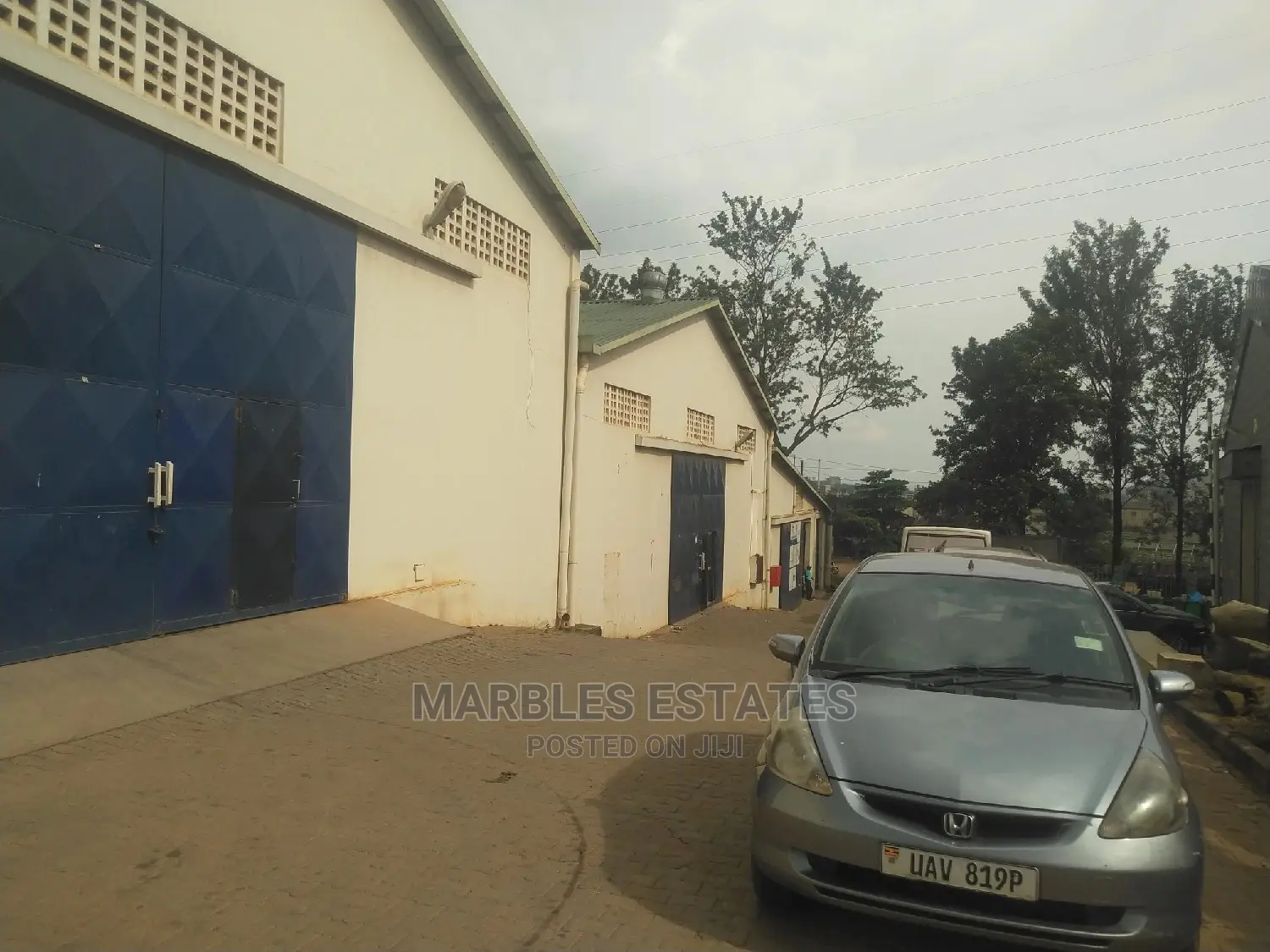 Warehouse for Rent Industrial Area 750 Square Meters
