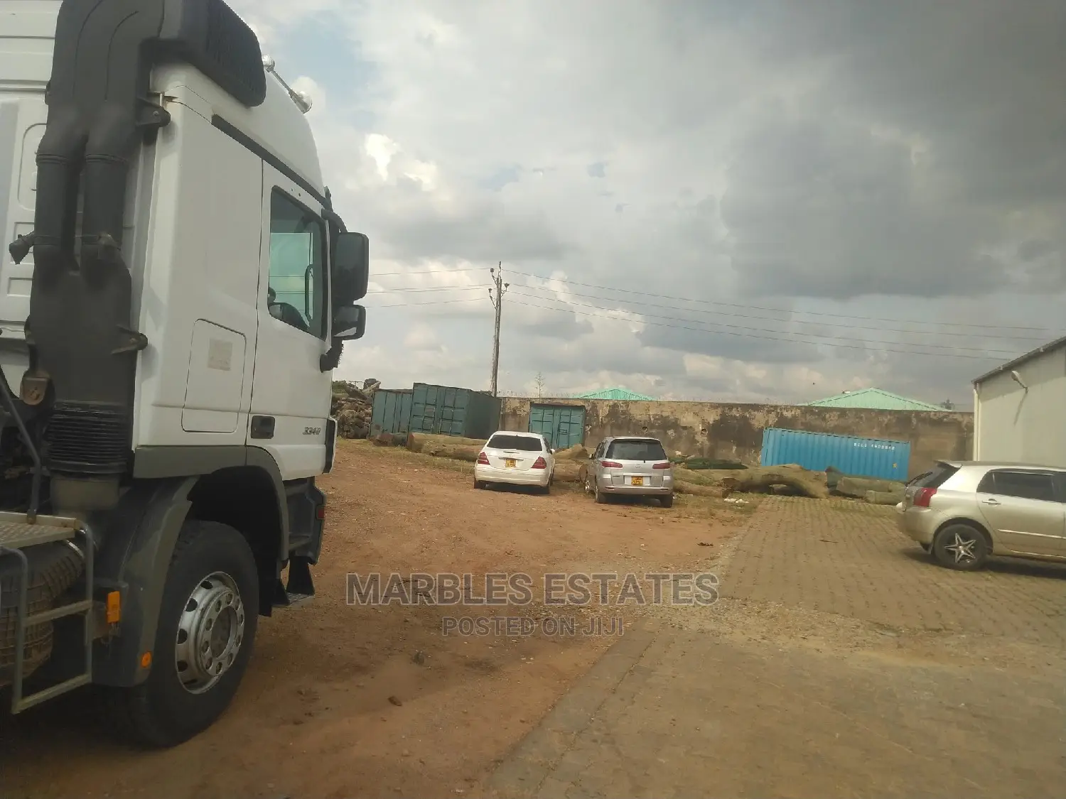 Warehouse for Rent Industrial Area 750 Square Meters
