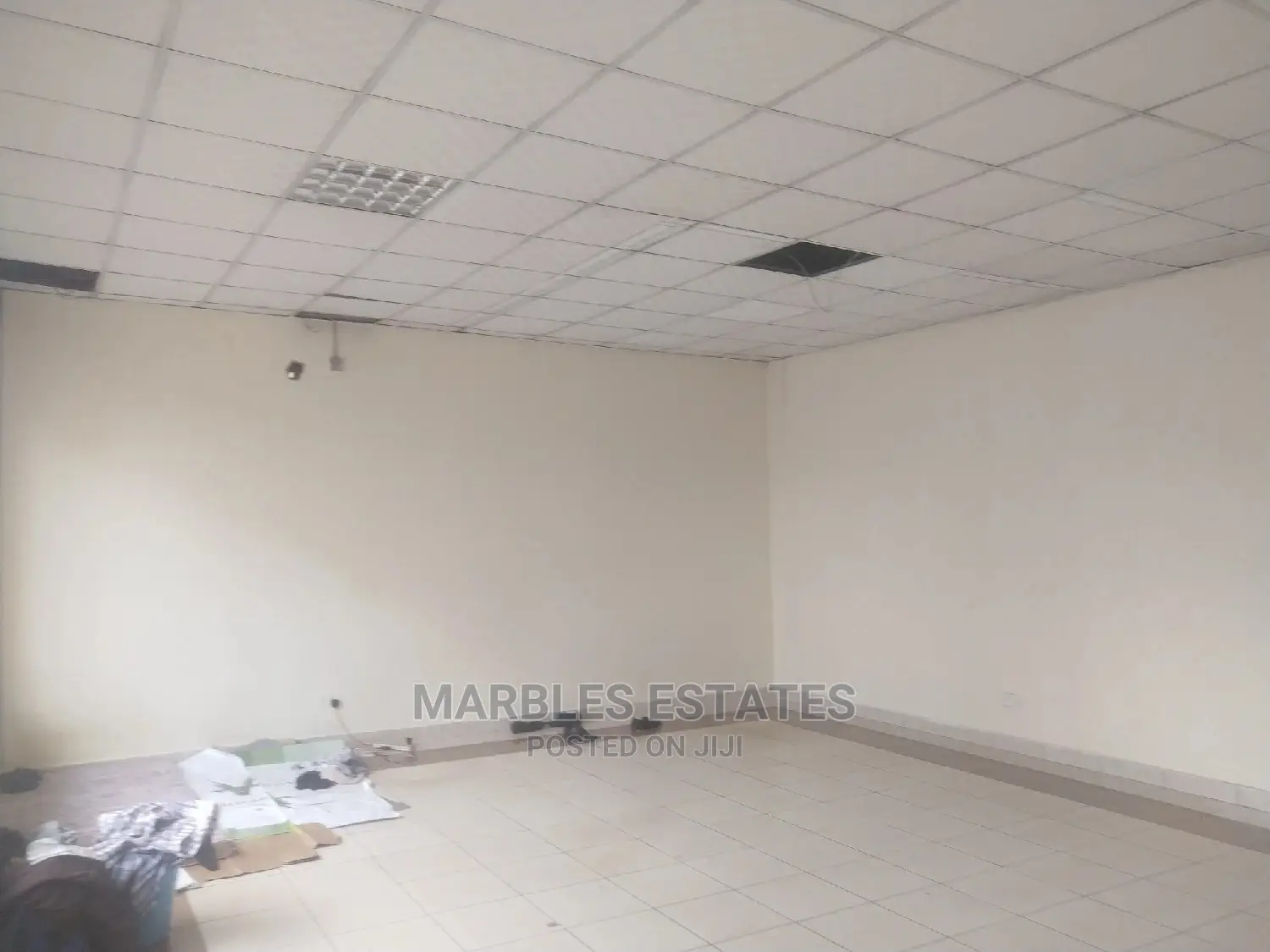 Warehouse for Rent With Show Room 500 Square Meters at $7