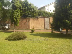 5bdrm House in Kololo, Central Division for Rent