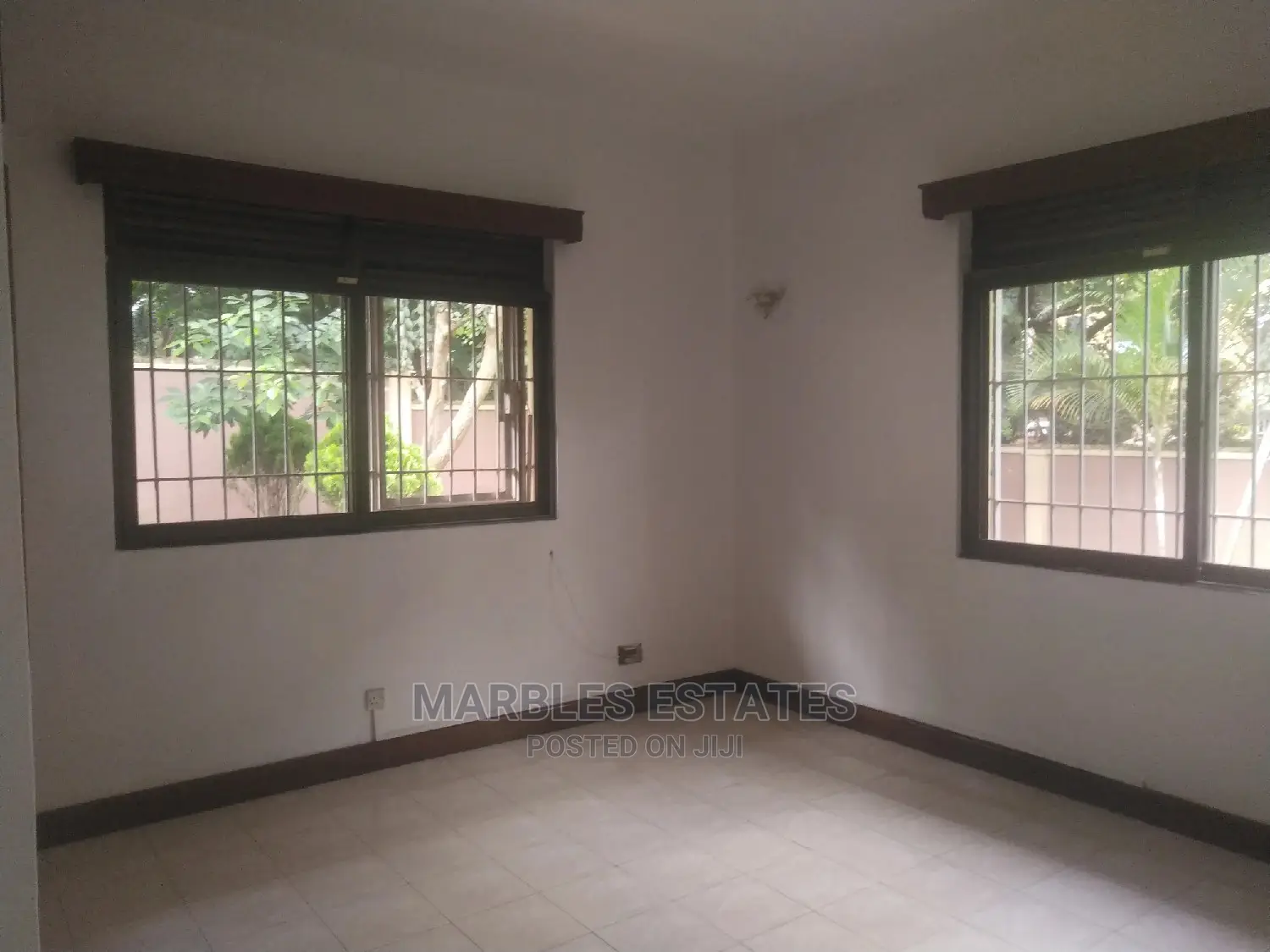 3bdrm Bungalow in Kololo, Central Division for Rent