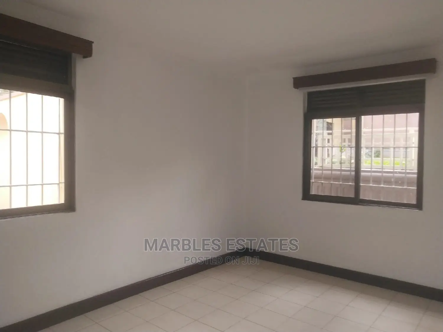 3bdrm Bungalow in Kololo, Central Division for Rent