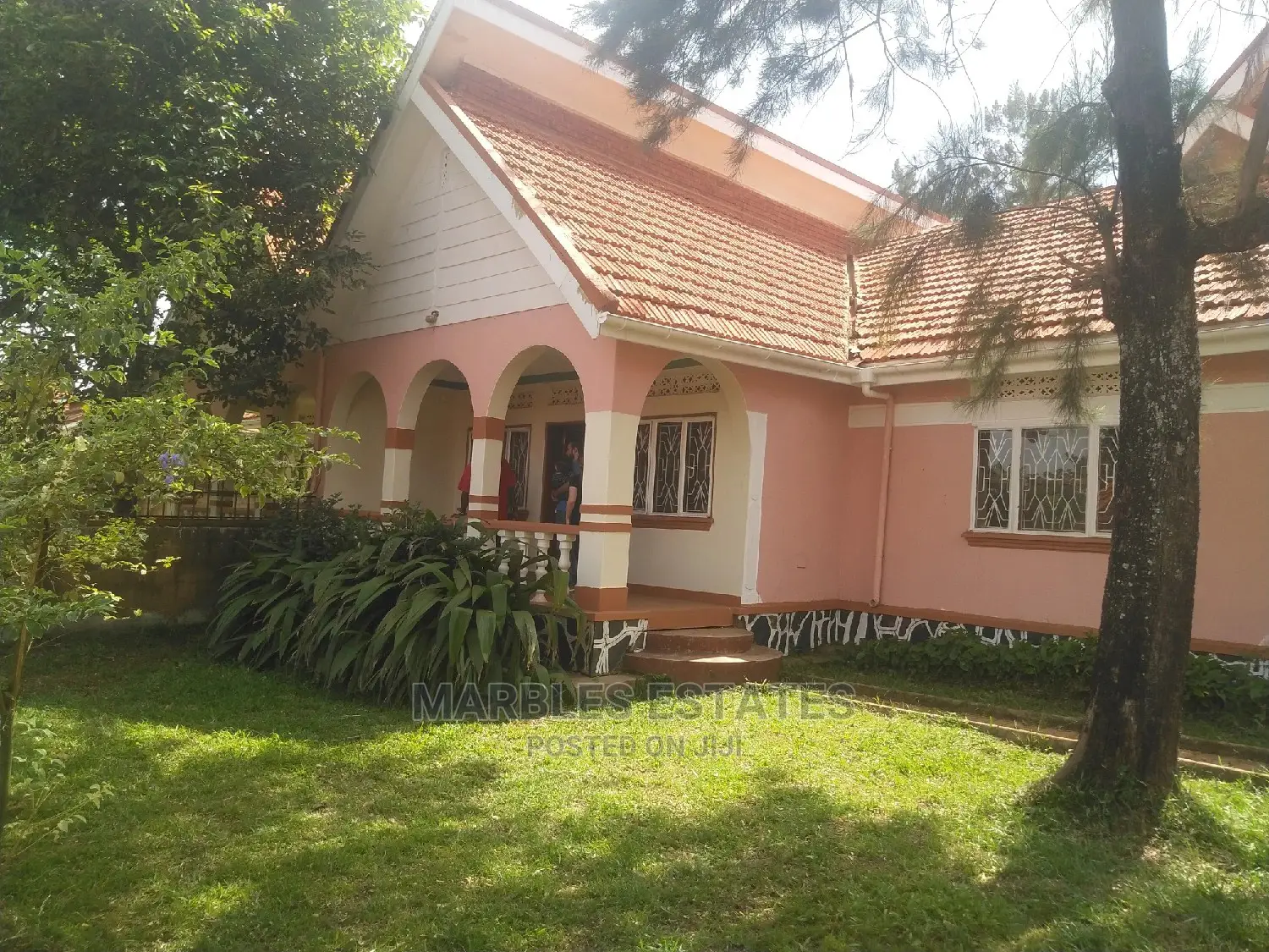 3bdrm Maisonette in Naguru, Central Division for Rent