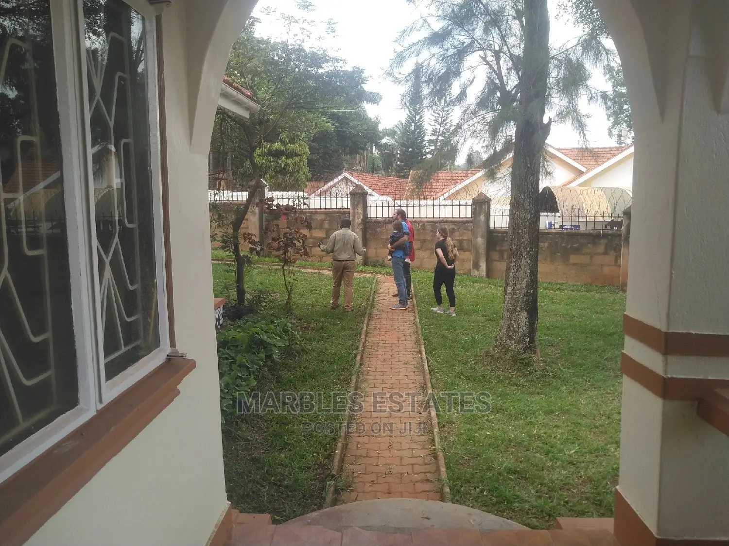 3bdrm Maisonette in Naguru, Central Division for Rent