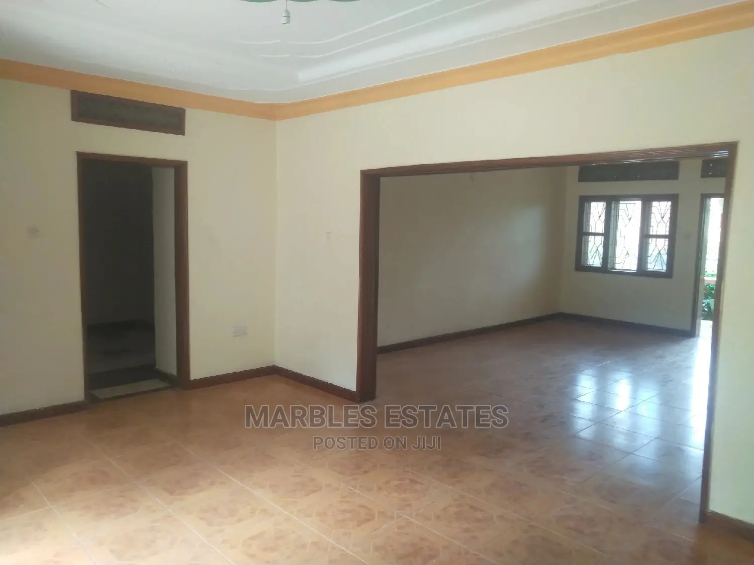 3bdrm Maisonette in Naguru, Central Division for Rent
