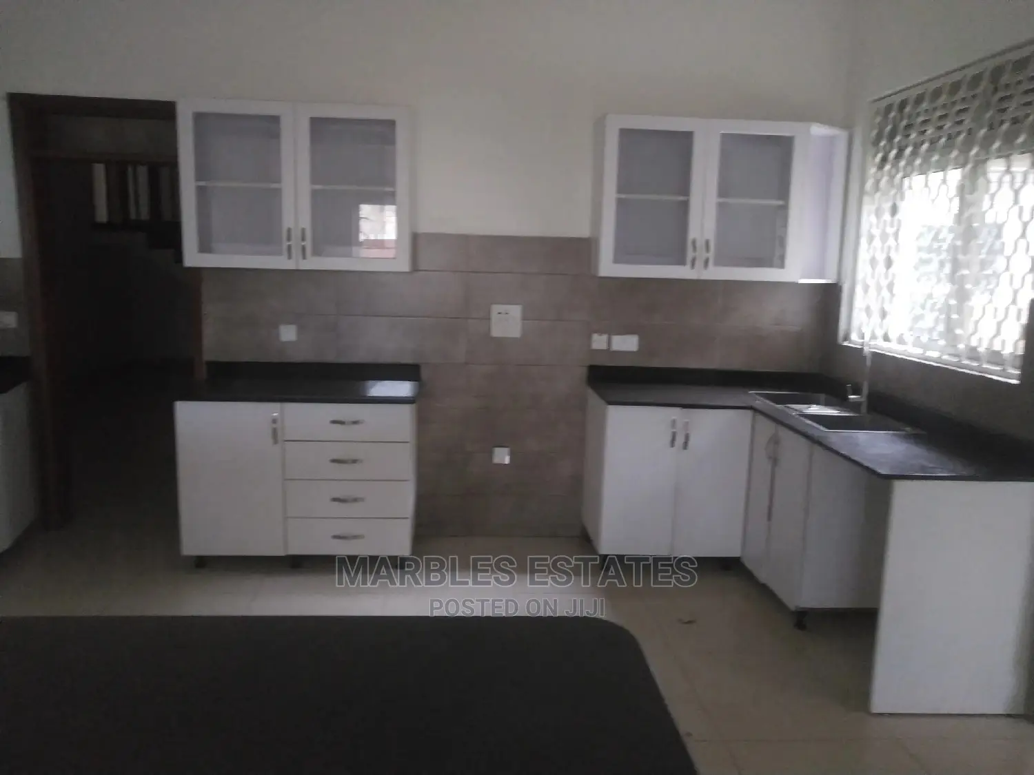 7bdrm House in Naguru, Central Division for Sale