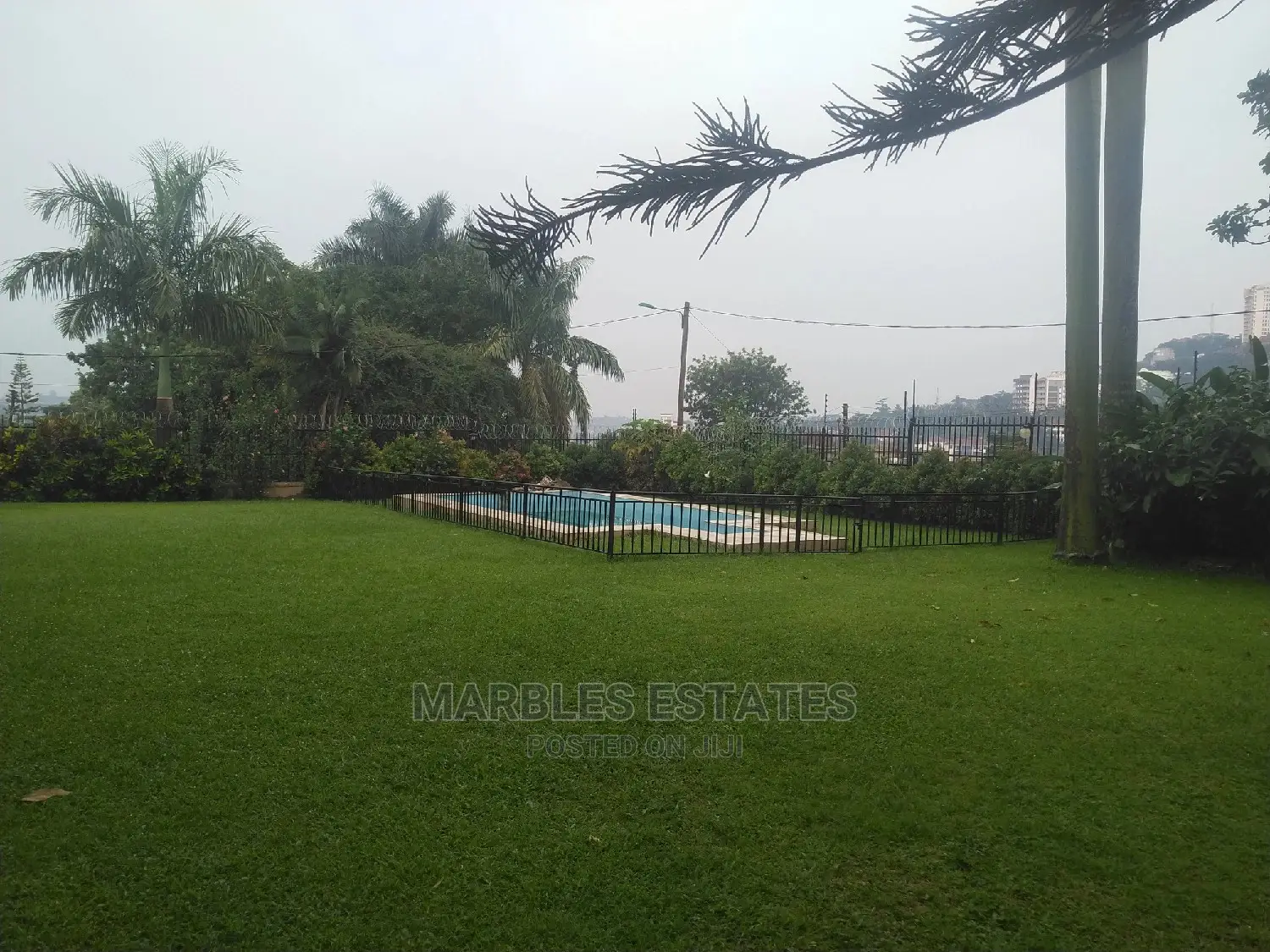 7bdrm House in Naguru, Central Division for Sale