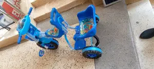 Kis Tricycle