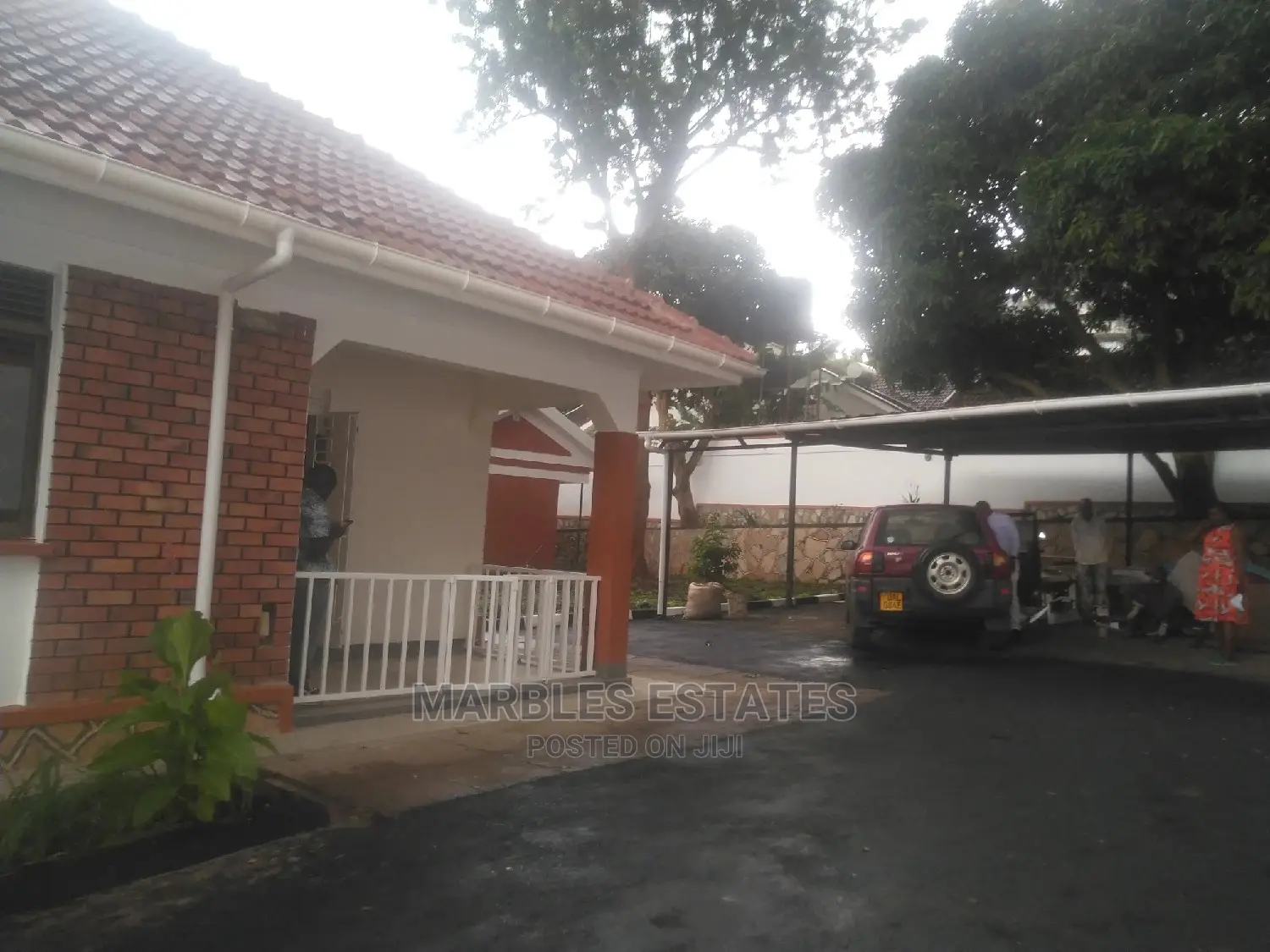 10bdrm House in Naguru, Central Division for Rent