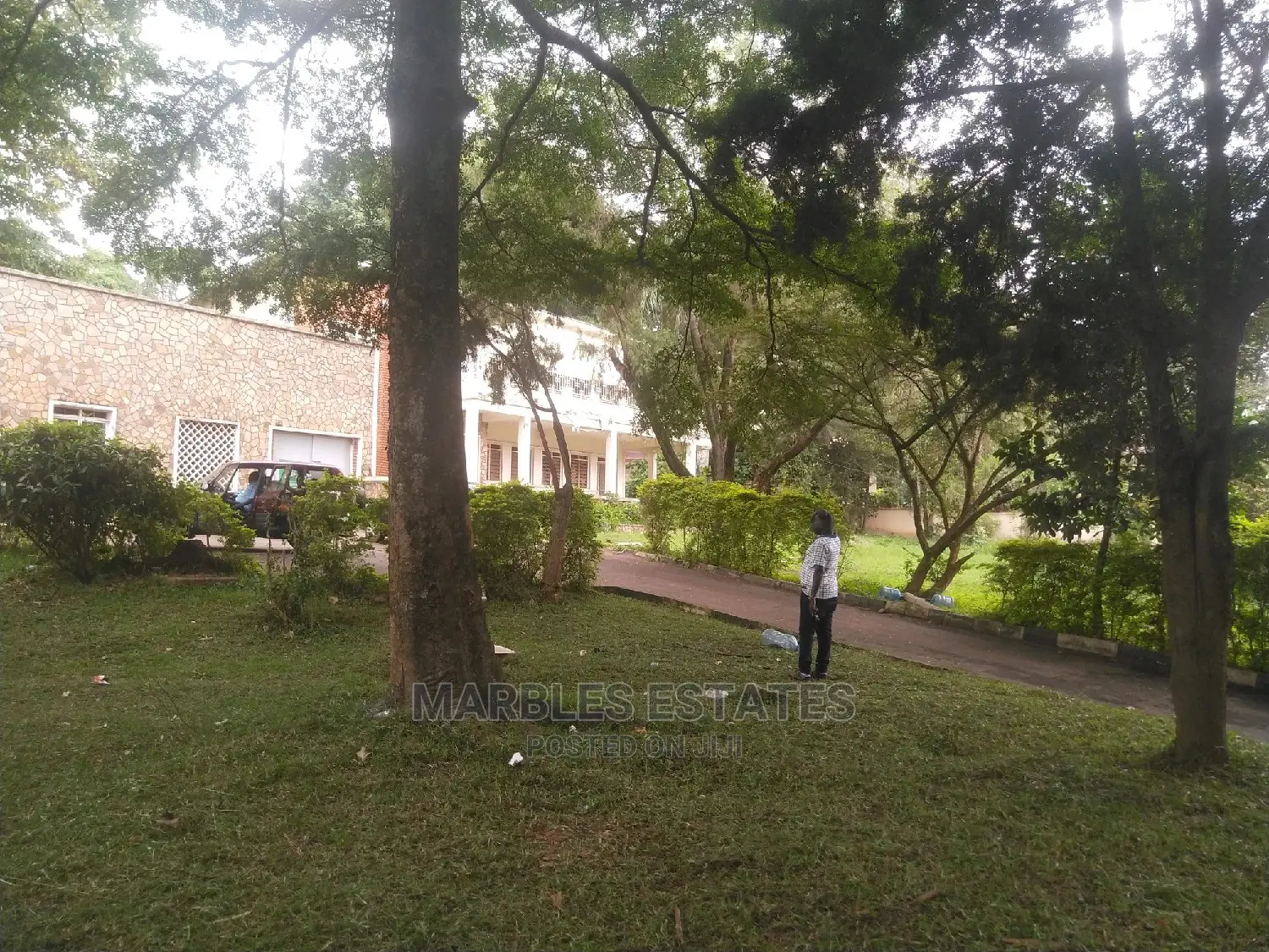 Land for Sale in Kololo 80 Decimals