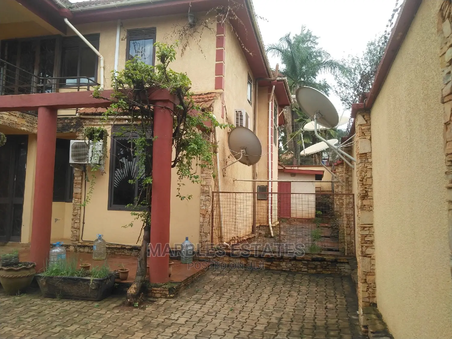 4bdrm Townhouse/Terrace in Naguru, Central Division for Rent