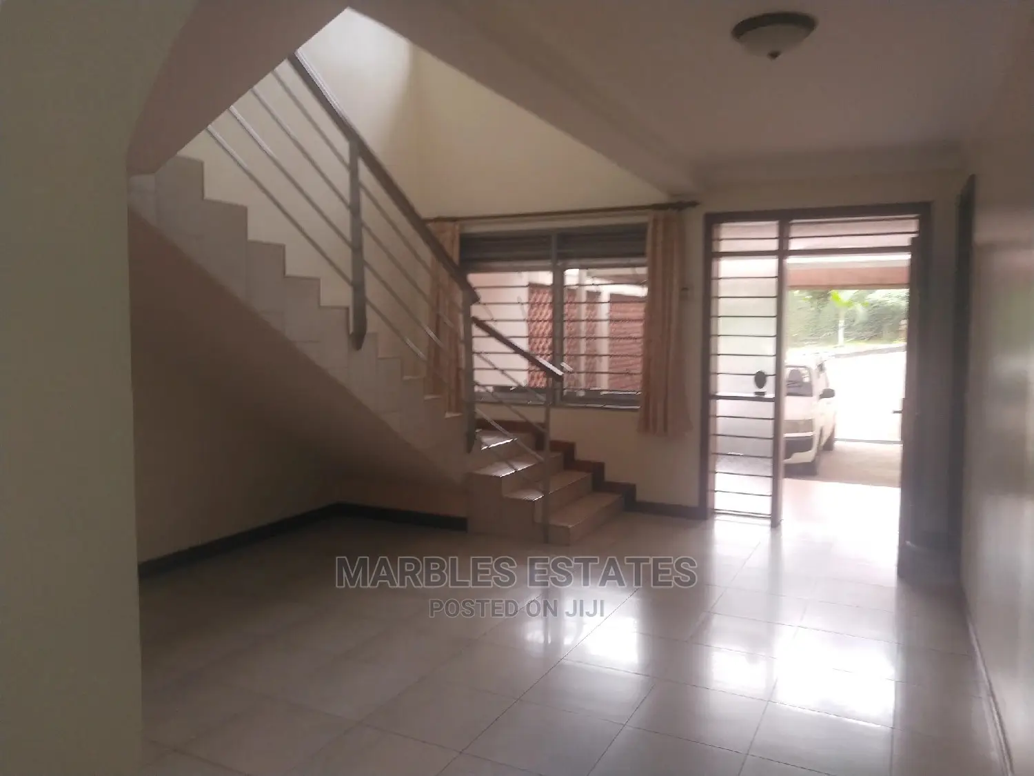 Furnished 3bdrm Townhouse/Terrace in Naguru, Central Division for Rent