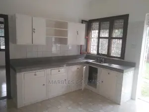 5bdrm Townhouse/Terrace in Naguru, Central Division for Rent