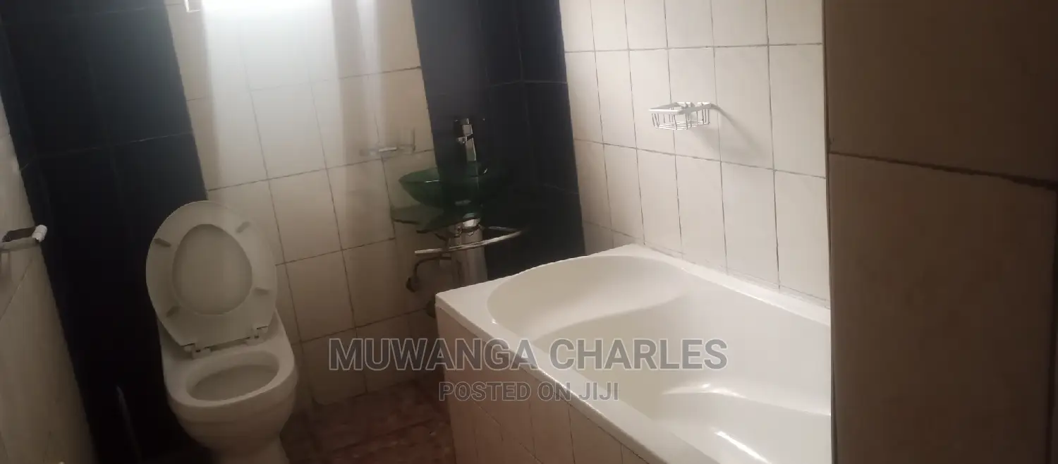 6bdrm Duplex in Fs Properties Ltd, Central Division for Rent