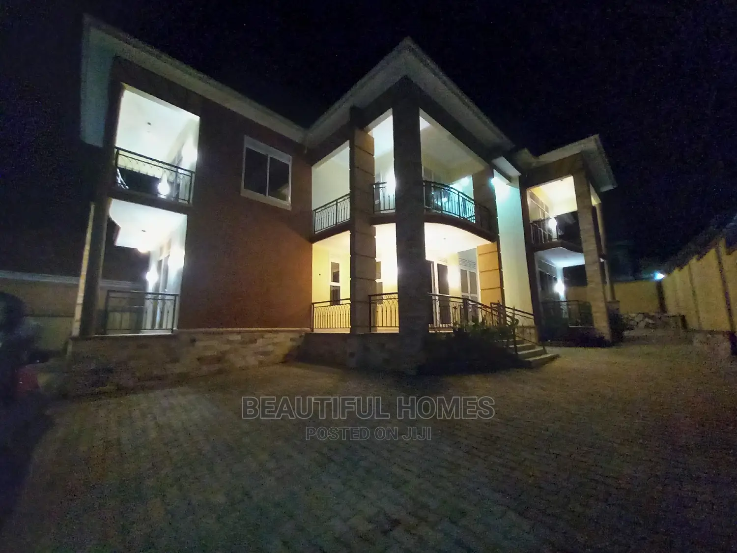 Furnished 4bdrm Mansion in Kyanja, Central Division for Sale