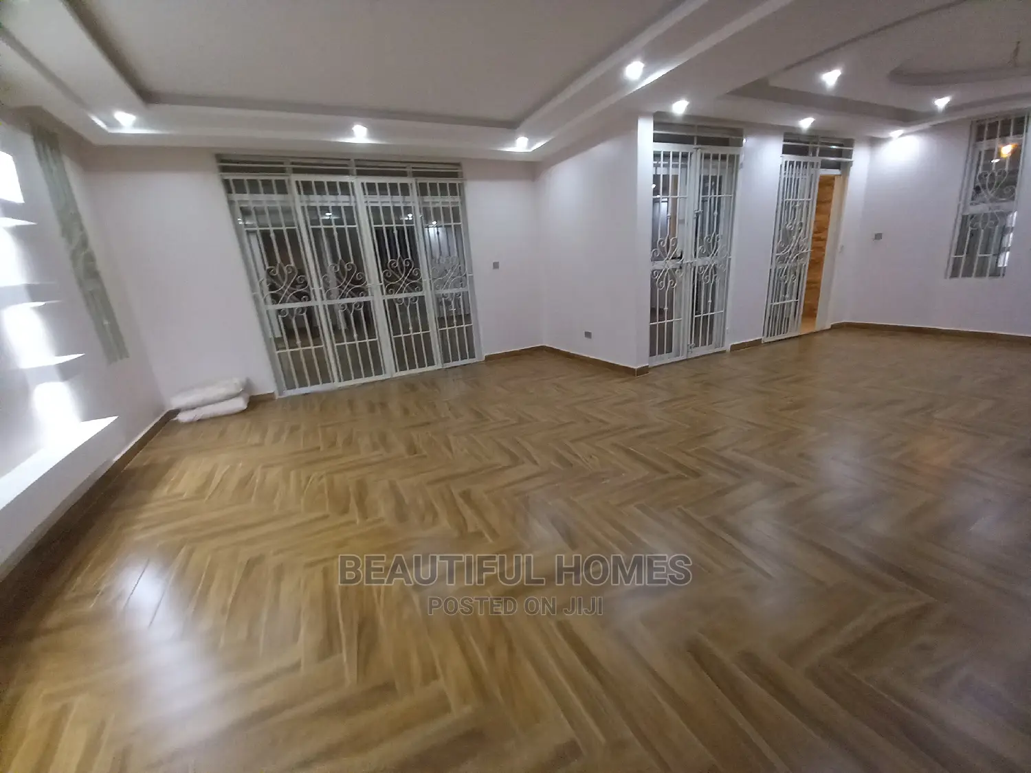 Furnished 4bdrm Mansion in Kyanja, Central Division for Sale