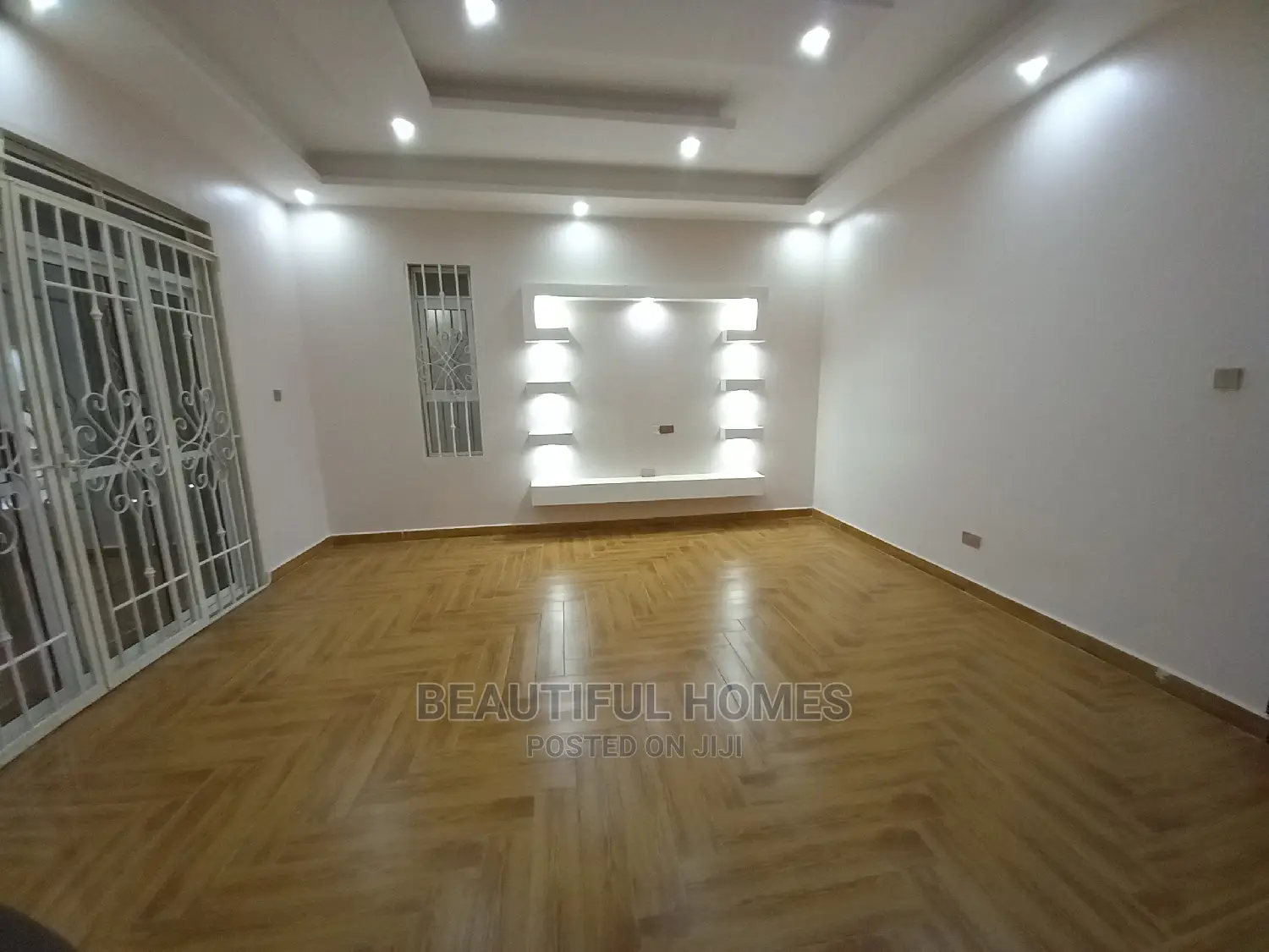 Furnished 4bdrm Mansion in Kyanja, Central Division for Sale