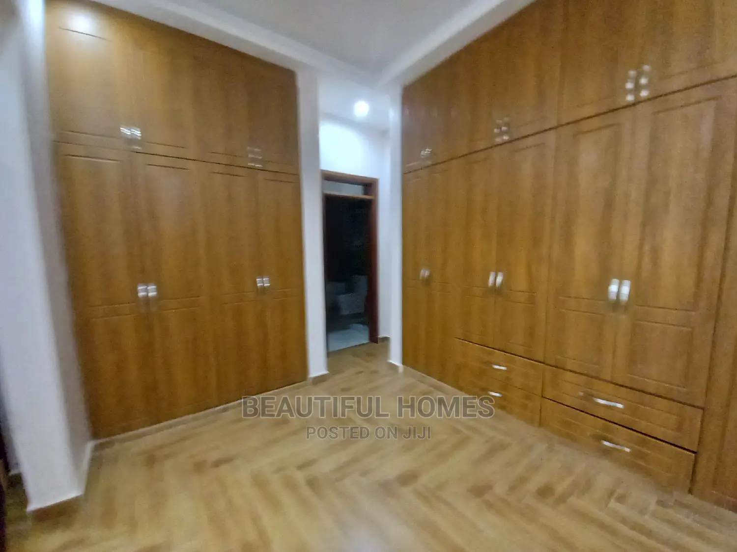 Furnished 4bdrm House in Kyanja, Kira for Sale