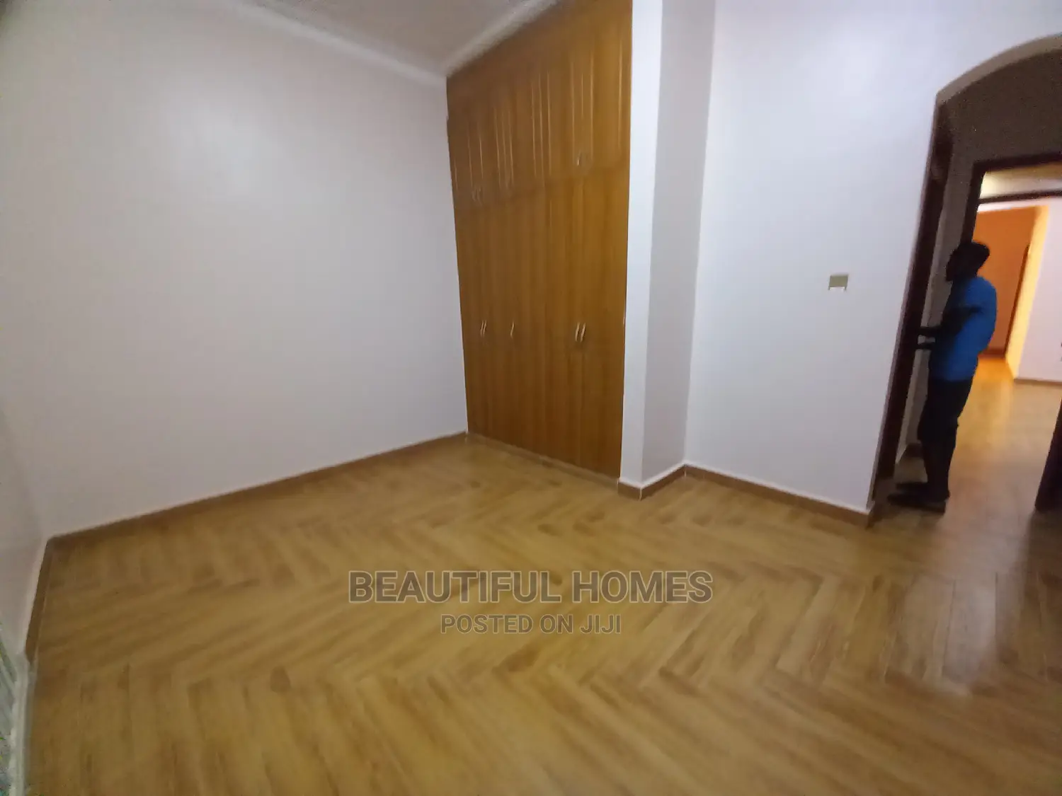 Furnished 4bdrm Mansion in Kyanja Tarmack All, Kira for Sale