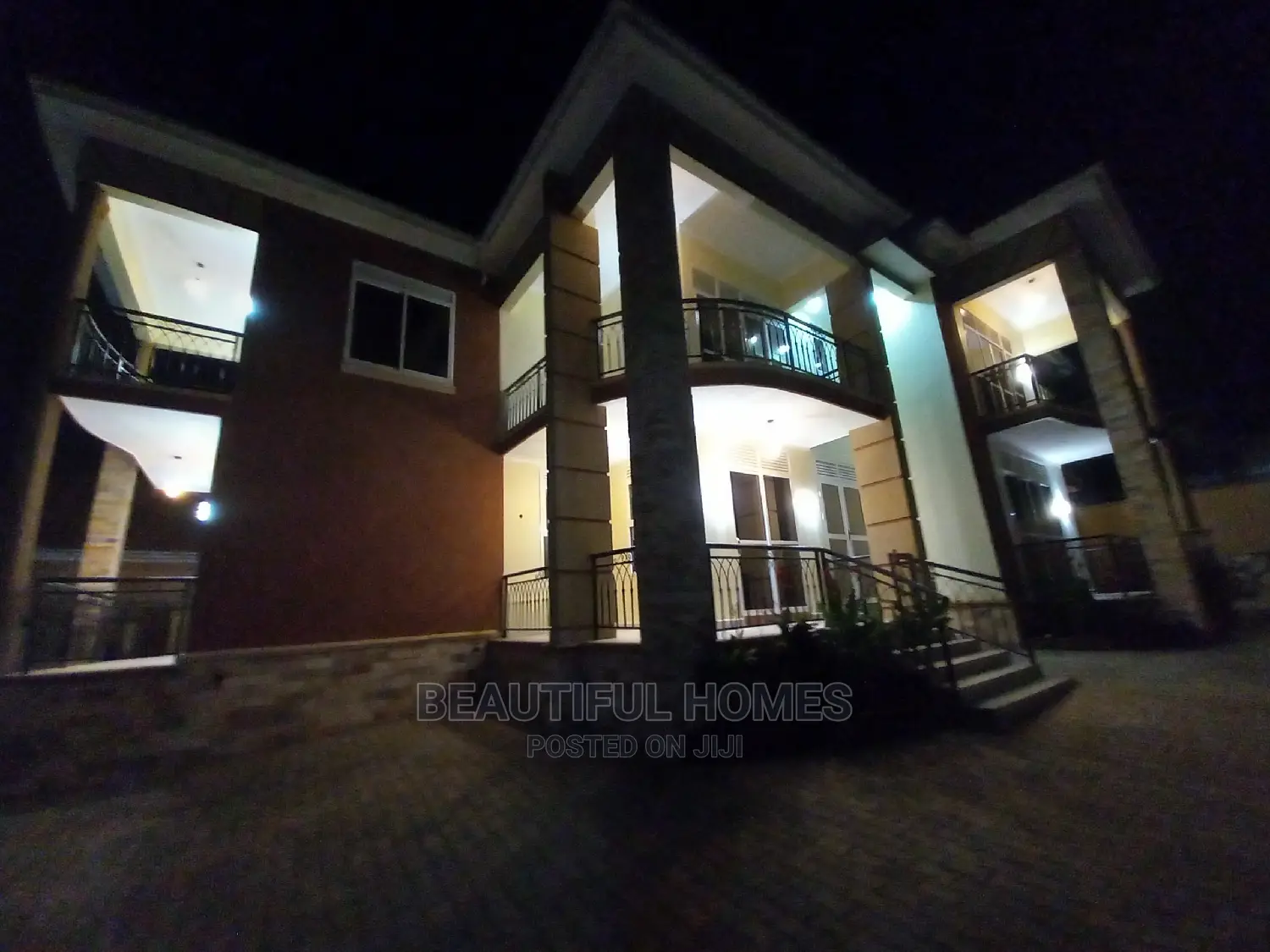 Furnished 4bdrm Mansion in Kyanja Tarmack All, Kira for Sale