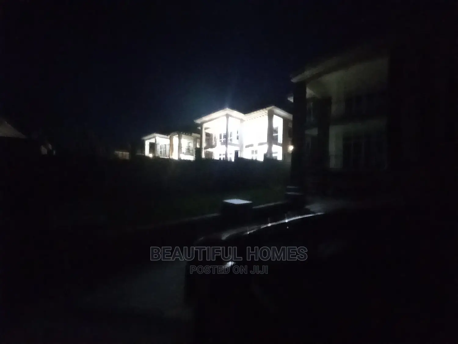 Furnished 7bdrm Mansion in All Tarmack, Kira for Sale