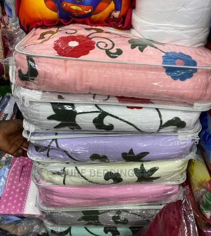 Stylish Cotton Bedspread