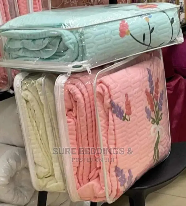 Stylish Cotton Bedspread