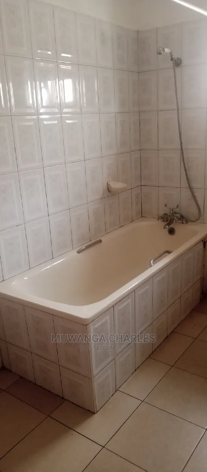 3bdrm Bungalow in Fs Properties Ltd, Central Division for Rent