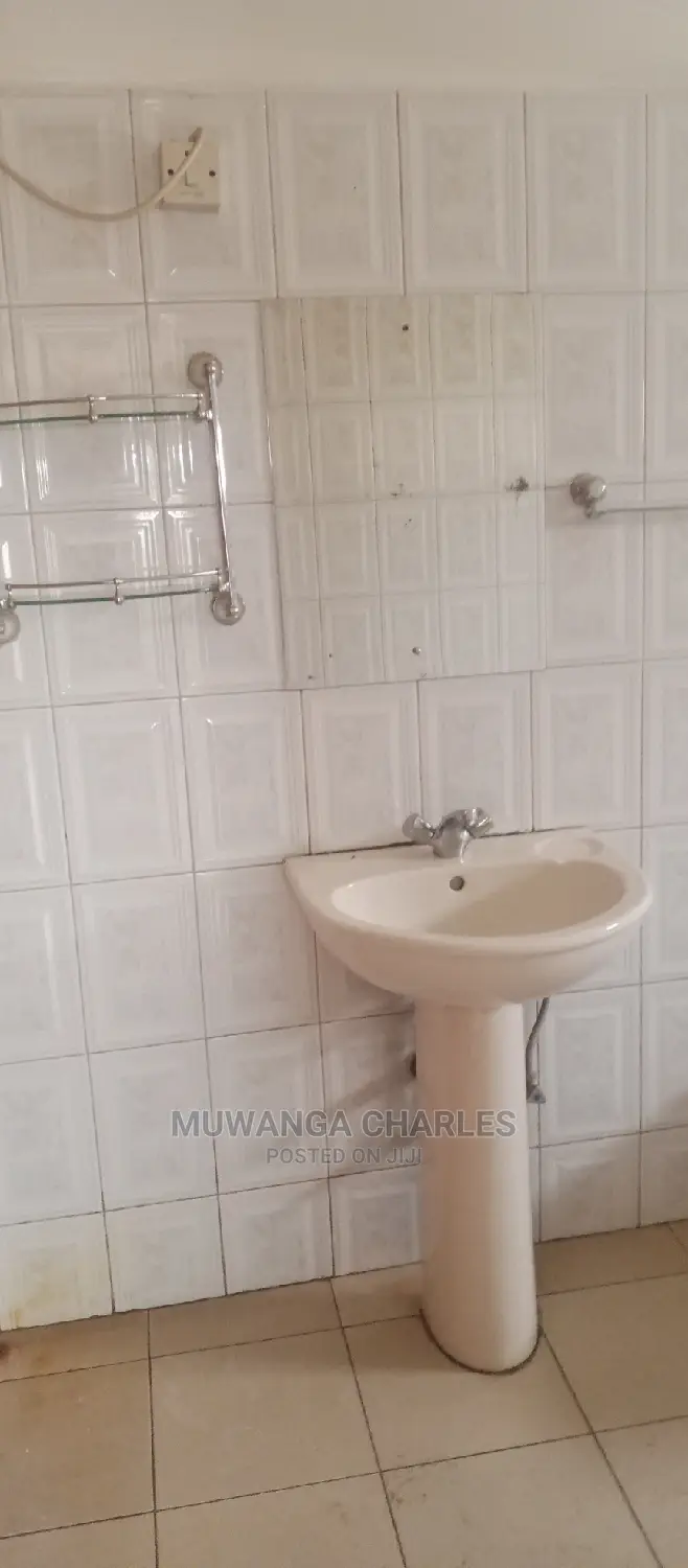 3bdrm Bungalow in Fs Properties Ltd, Central Division for Rent