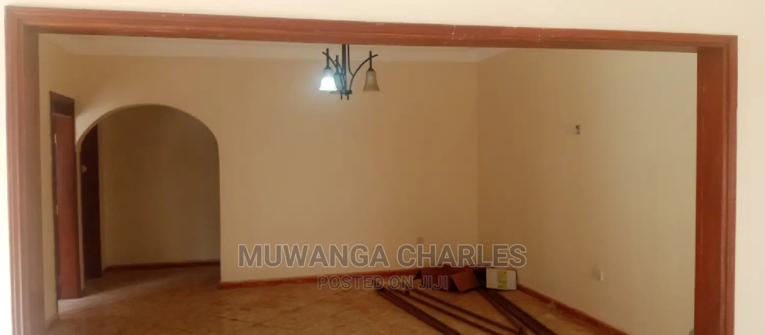3bdrm Bungalow in Fs Properties Ltd, Central Division for Rent
