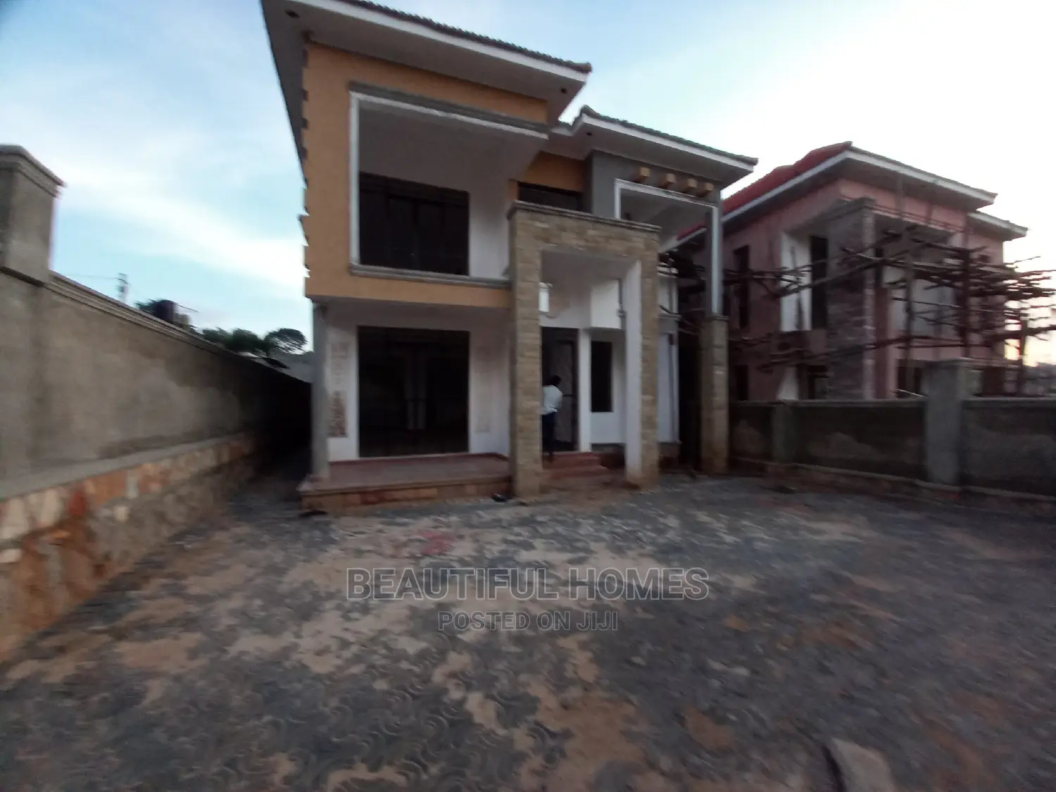 Furnished 4bdrm House in Najjera, Kira for Sale