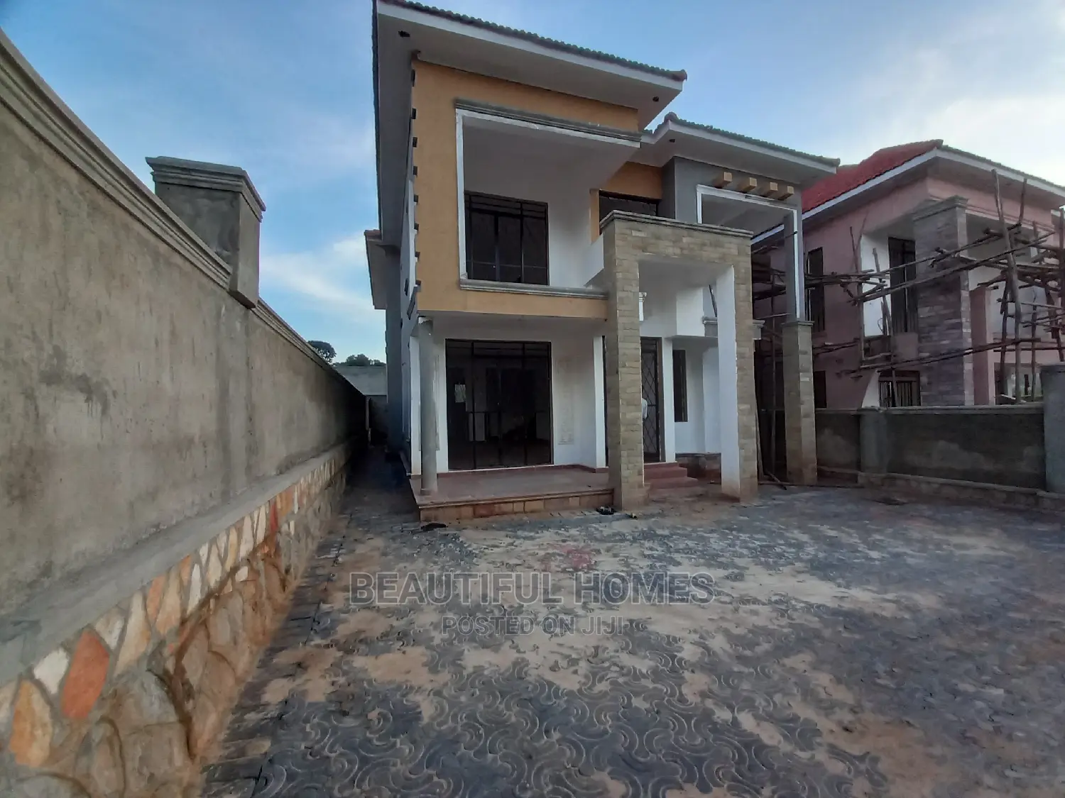 Furnished 4bdrm House in Najjera, Kira for Sale