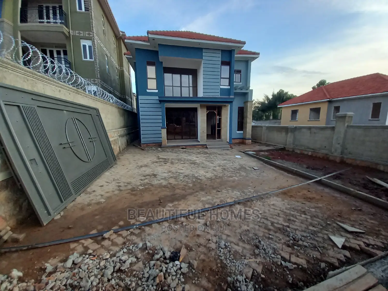 Furnished 4bdrm Mansion in Najjera, Kira for Sale
